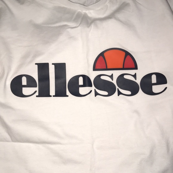 ellesse White Boyfriend T-shirt chest logo US 10 - Picture 9 of 10